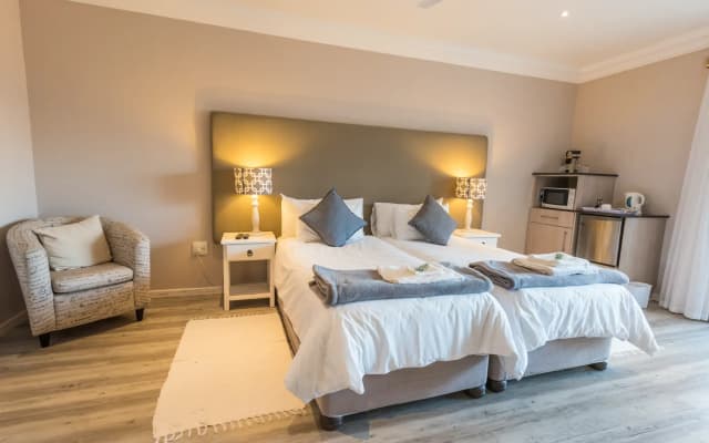 Retreat on Main Bed and Breakfast