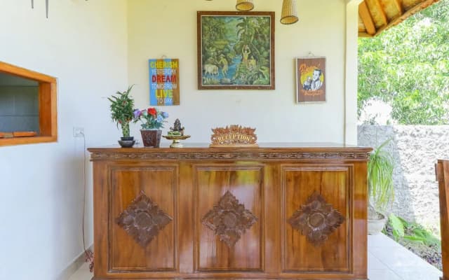Hotra Hill Cottage