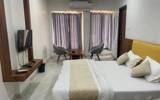 Hotel Suraj