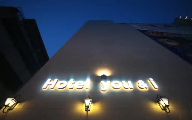 Hotel You&I