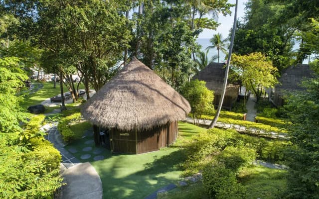 Haadtien Beach Resort