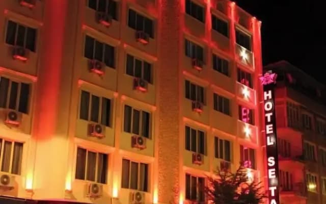Seta Park Hotel