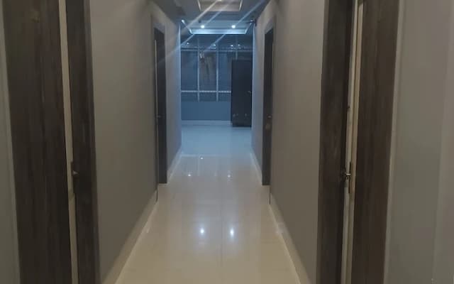 Hotel Royal Residency