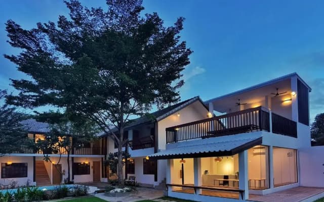 Hotel AONO