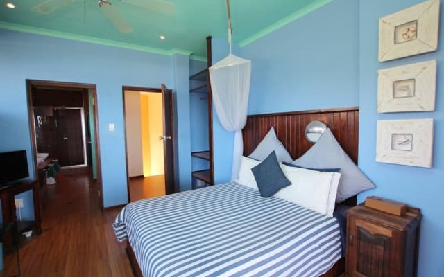 Wailana Beach Lodge