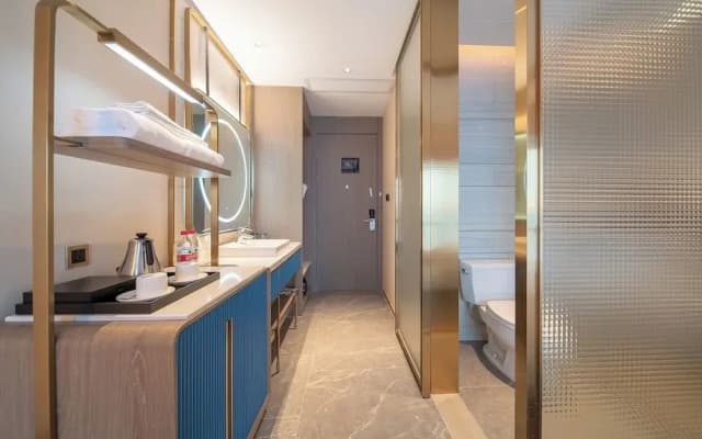 Echarm plus International Hotel Guangzhou Changgang Subway Station - Free Shuttle Bus to Canton Fair Complex During Canton Fair Period