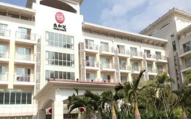 Golden Height Hotel