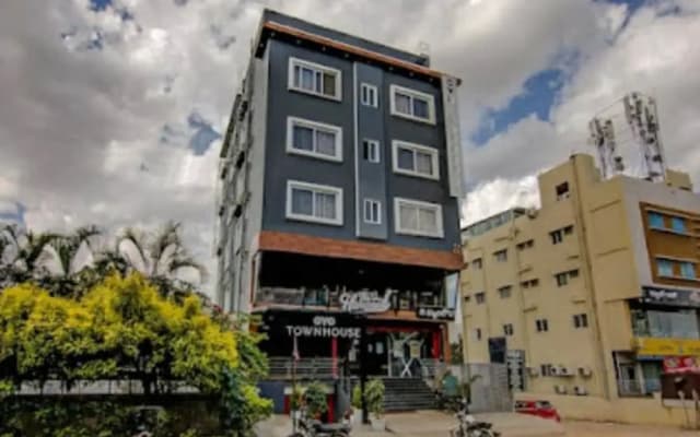 DBR Suites by FabHotel
