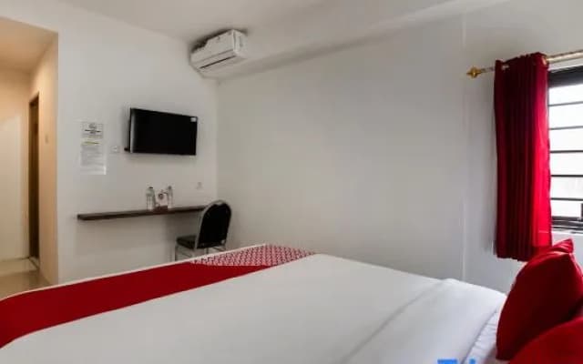 Capital O 3463 Cimahi Guest House