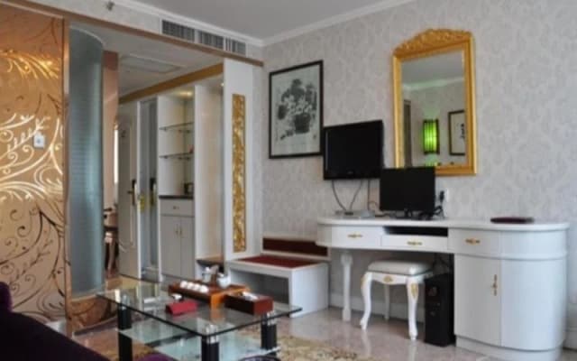 Ji Hotel (Putian Phoenix Mountain Park Branch)