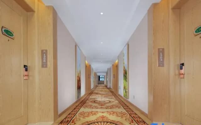 Vienna Hotel (Yongjia Wanchao Plaza)
