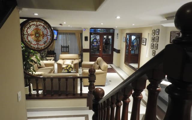 Hotel La Sabana