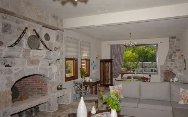 Room-authentic Boutique Hotel