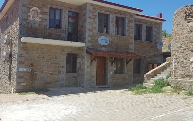 Gokceada Yakamoz Motel
