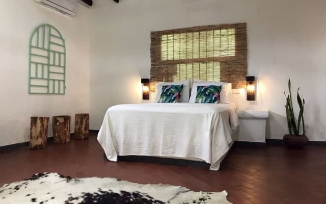 WAKA Hotel Rural