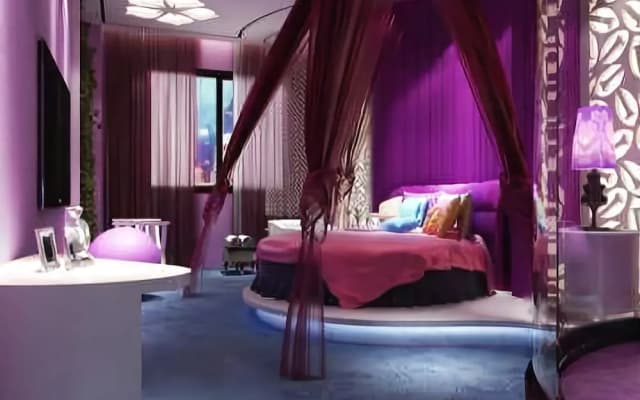 Ease Hotel