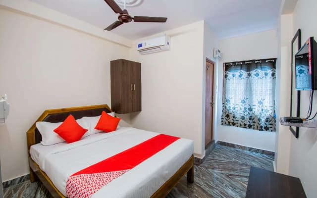 OYO Flagship 18986 HOTEL ORANGE