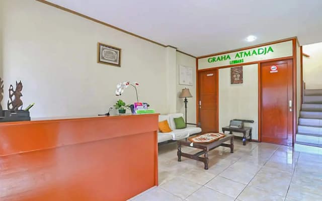 Urbanview Hotel Syariah Graha Atmadja Lembang