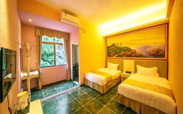 Shenzhen 520 Resort