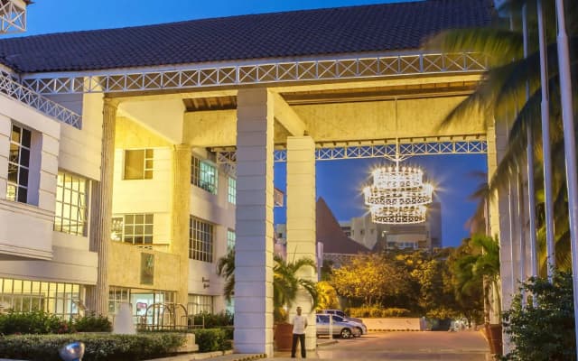 Las Americas Casa de Playa