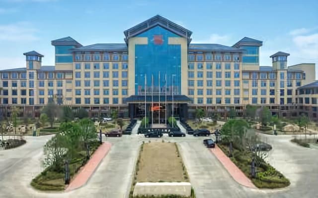 Suizhou Suixian Shennong International Hotel
