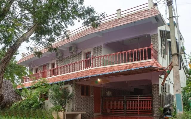 Auro GP Guest House