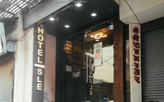 Hotel SLE Residency