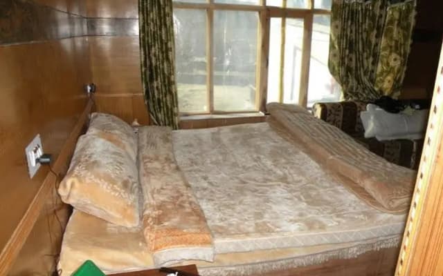 Hotel Chube