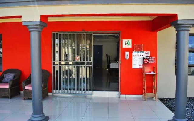 Lapologa Bed and Breakfast
