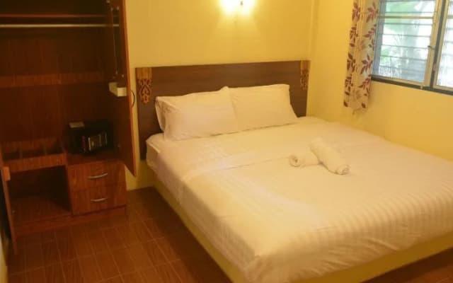 M&M Guesthouse