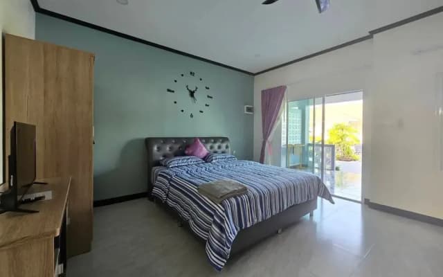 MB House Resort