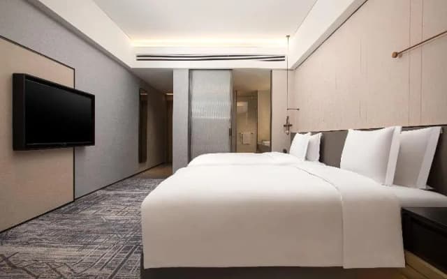 Crowne Plaza Jiangmen Binjiang