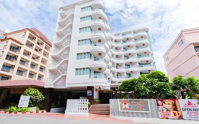 A-One Pattaya Beach Resort