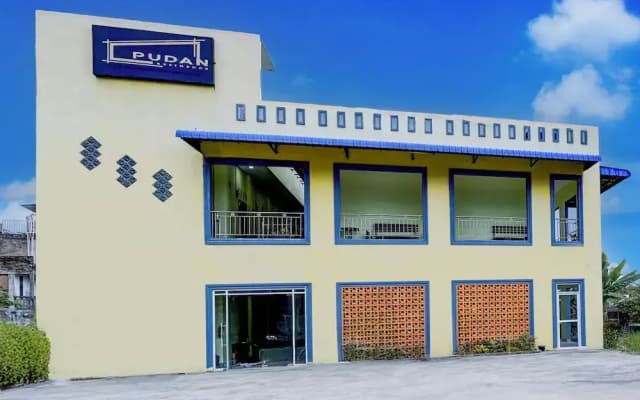 Hotel O Balige City Near Tugu Juara Monang