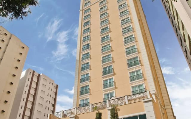 Hotel Cassino Tower Campinas Cambui By Nacional Inn
