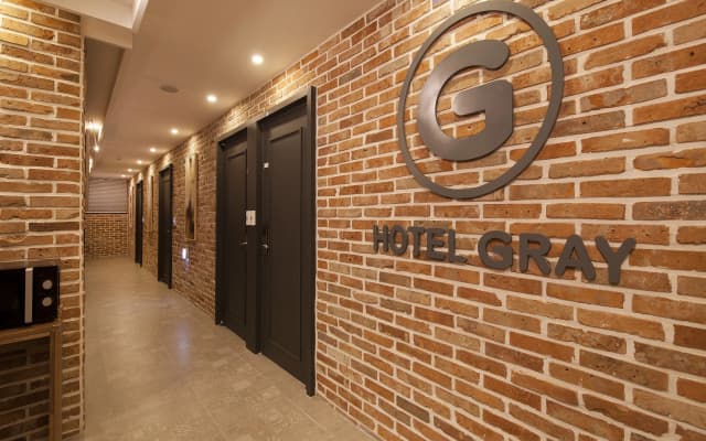 Hotel Gray