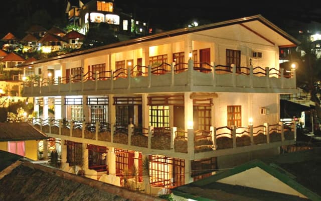 Angelyn's Dive Resort