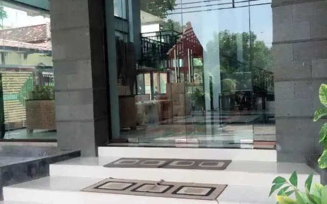 Gang Guest Hotel Syariah & Resto