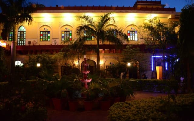 Hotel Burja Haveli