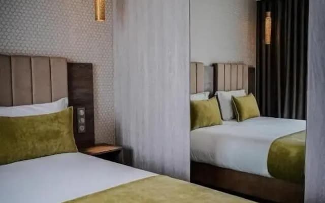 AZ Hotel Des Arts