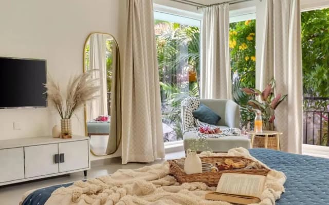 116 Hillside Baga
