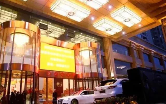 Jinhe Conifer International Hotel