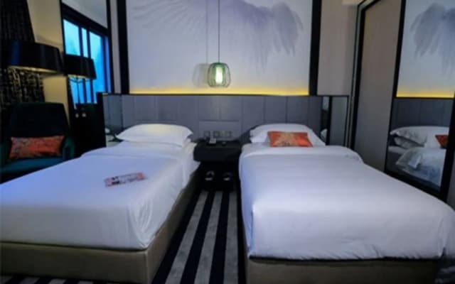 Qianyuan Xiangyu Hotel