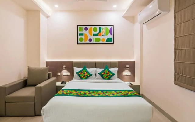 Treebo Premium Hydotel, Hi-Tech City
