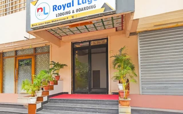 Fabhotel Royal Lagoon