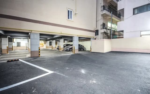 Busan Oncheonjang Hotel Mithuna