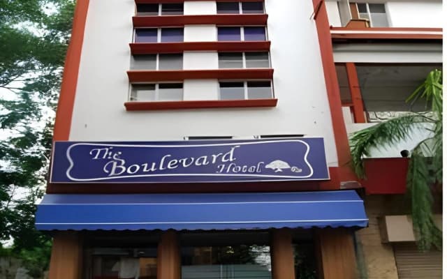 The Boulevard Hotel