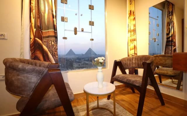 Pyramids Skyline Hotel Cairo