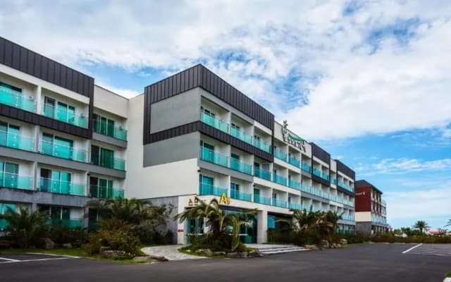 Spring and Autumn Hotel&Resort