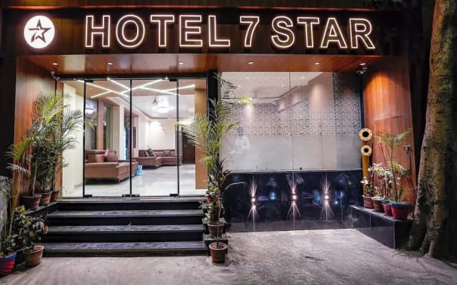 Fabhotel 7 Star I